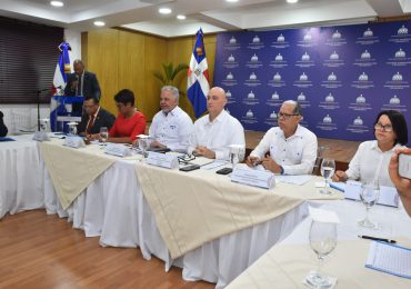 Ministerio de Economía, EGEHID y comunitarios de Santiago Rodríguez realizan reunión sobre avances en torno a Presa Boca de Los Ríos  