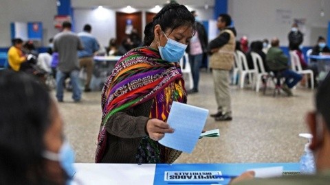 EEUU rechaza los "esfuerzos inaceptables" de la fiscalía de Guatemala para suspender el partido del presidente electo
