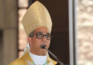 Obispo de La Vega lanza llamado a la prevención tras explosión en San Cristóbal