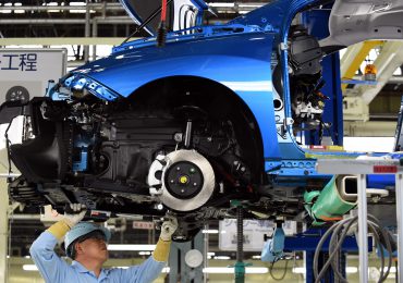 Toyota suspende operaciones en 12 fábricas de Japón por falla en sistema