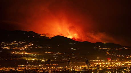Más de 26,000 evacuados por incendios en isla española de Tenerife