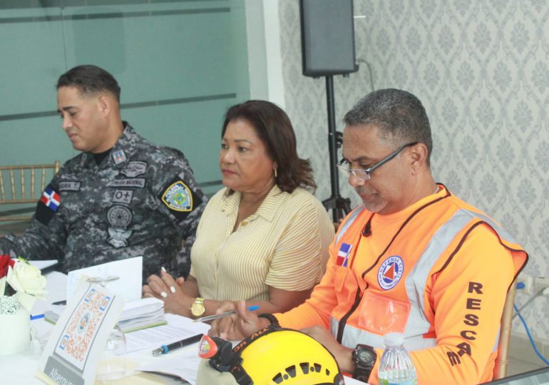 Gobernación de Santo Domingo se prepara ante posible paso en el país de la tormenta tropical Franklin