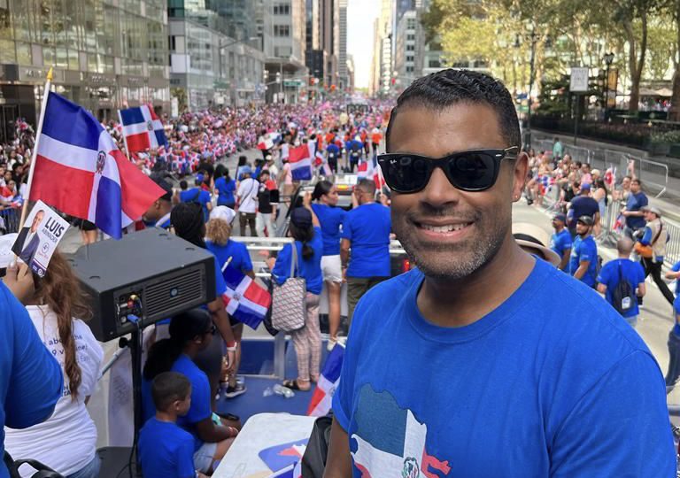 Cristian Allexis estuvo “Dominicanísimo” en la parada dominicana en New York