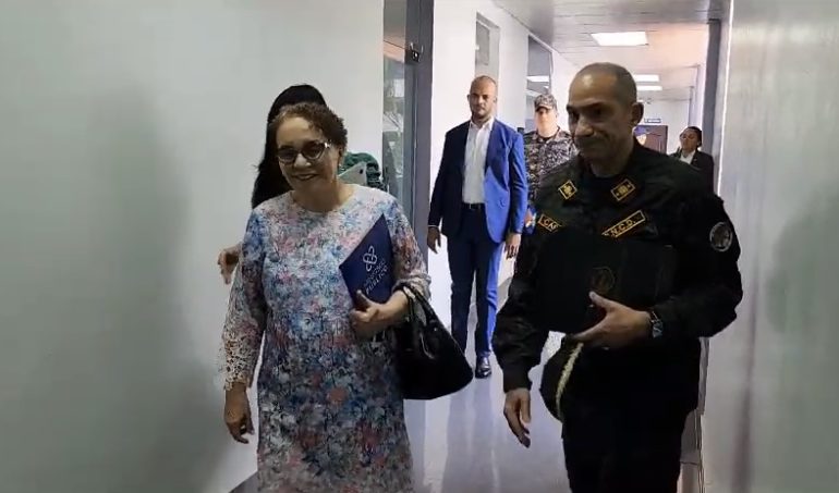 VIDEO | Procuradora Mirian Germán participa por primera vez en reunión con presidencia y altos militares