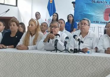 Médicos intensifican lucha, anuncian paro de 48 horas