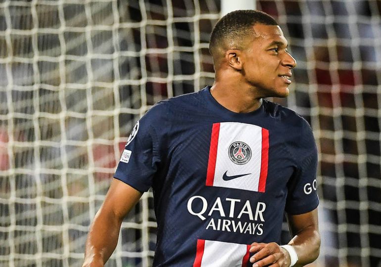 Mbappé no entra en convocatoria para estreno del PSG en Ligue 1