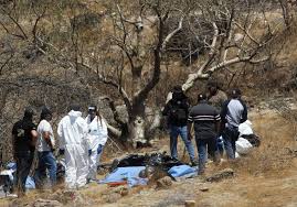 Hallan restos humanos en investigación por jóvenes desaparecidos en México