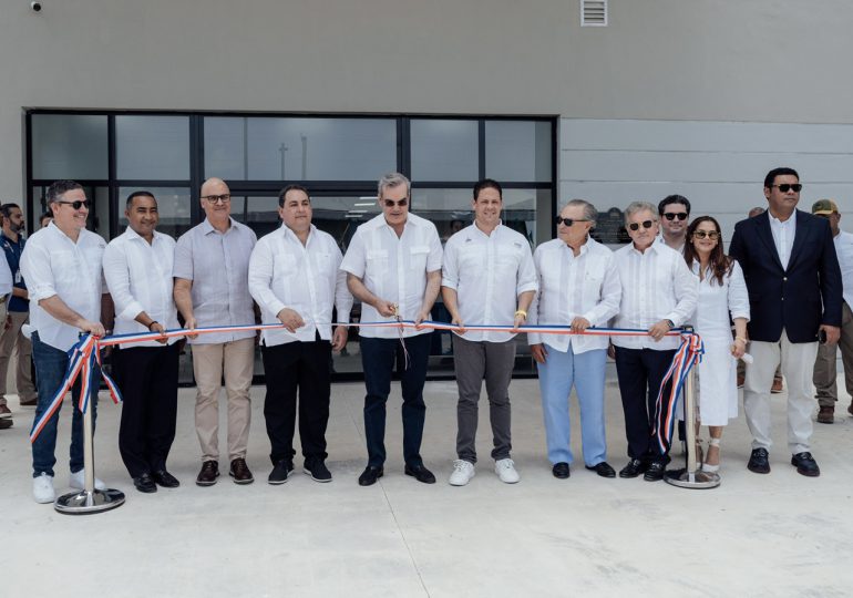 VIDEO | Presidente Abinader y Ministro Bonilla inauguran Hospital Municipal de Verón