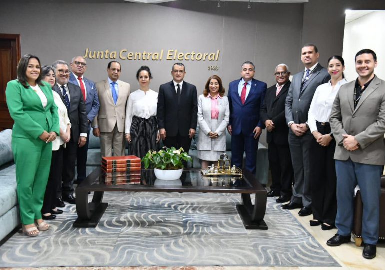 Celebran primera Junta de Regentes del IESPEC de la JCE