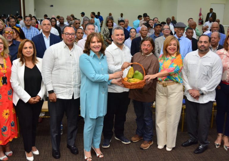 Realizan muestra de chocolates dominicanos en el Ministerio de Relaciones Exteriores