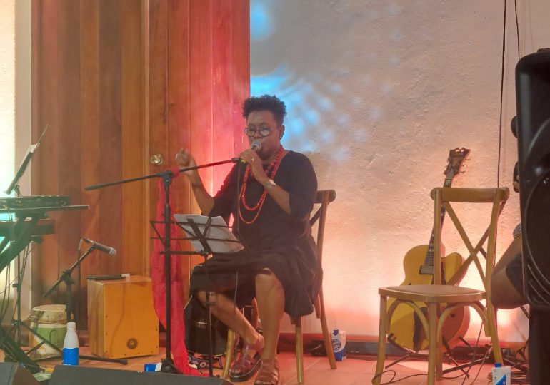 VIDEO | Centro Cultural Banreservas realiza concierto con Xiomara Fortuna "Entre Luna y Babia"