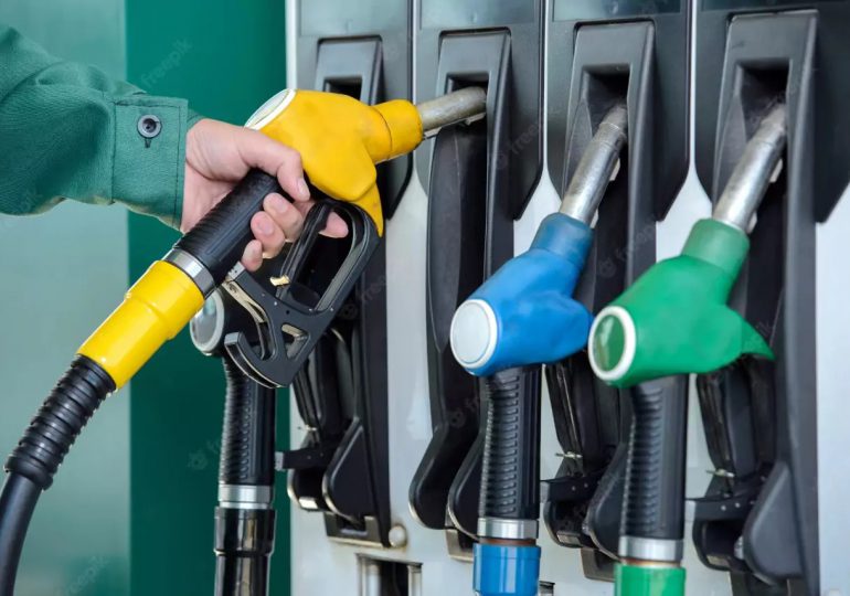 Gobierno vuelve a frenar alzas en los combustibles con subsidio más de 500 millones de pesos