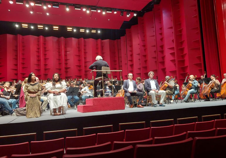 Realizan ensayo general de la Novena Sinfonía de Beethoven en Teatro Nacional