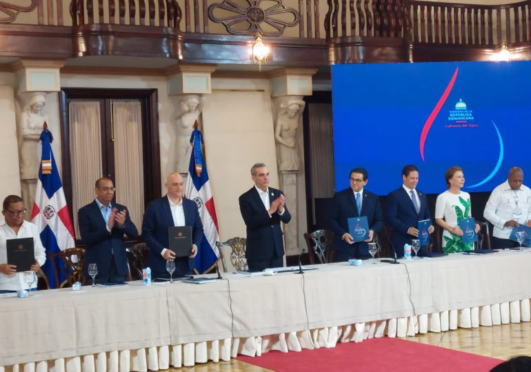 VIDEO | Más de 100 instituciones firman Pacto Dominicano por el Agua 2021-2036