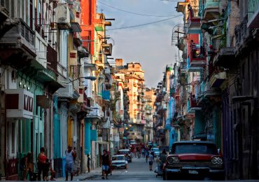 EEUU reabrirá oficina en La Habana para trámites de reunificación familiar