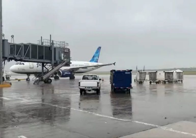 Gabinete de Turismo toma medidas preventivas en aeropuertos dominicanos por tormenta Franklin