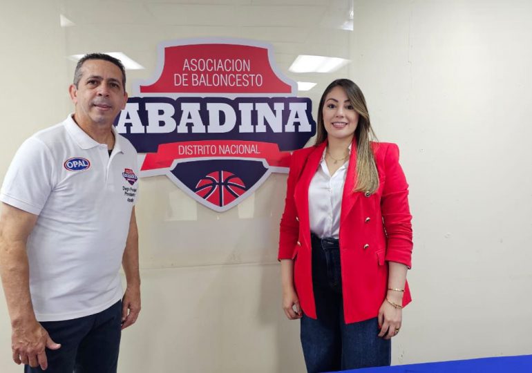 Iluminada Muñoz será el nuevo rostro en comercialización de Abadina
