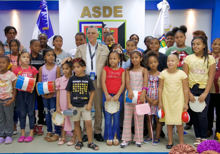 Video| Manuel Jiménez anuncia la puesta en funcionamiento de otras dos escuelas laborales en SDE