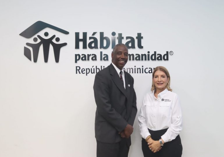 Embajada de Estados Unidos visita a Hábitat para la Humanidad República Dominicana