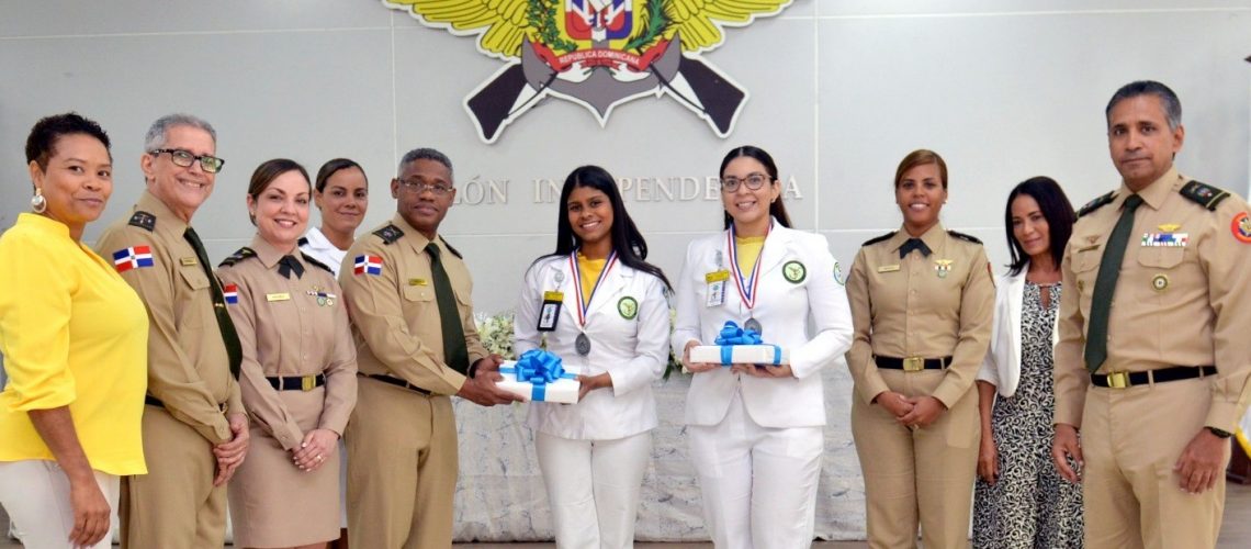 Armed Forces Central Hospital won second place in the first National Pediatric Debate Competition