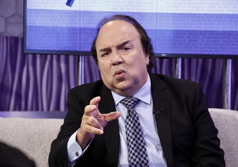 Vinicio Castillo Semán asegura pacto entre PLD, FP y PRD beneficia más a Luis Abinader