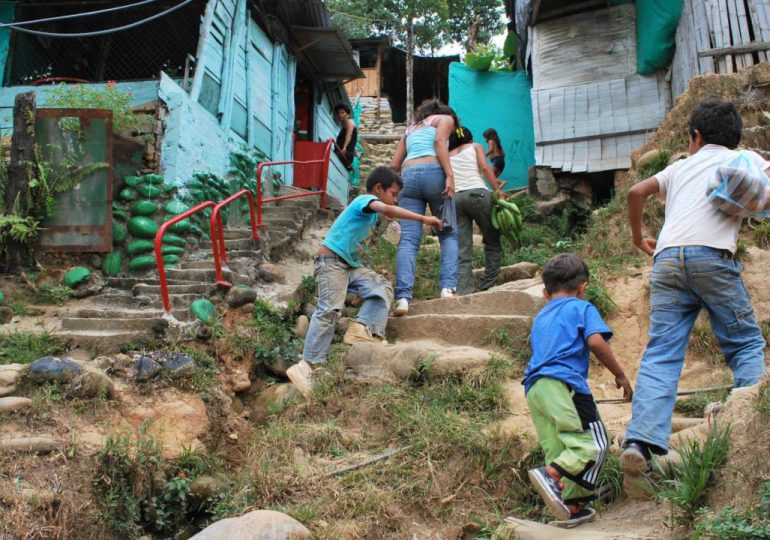 Los menores, principales víctimas de la pobreza extrema estancada