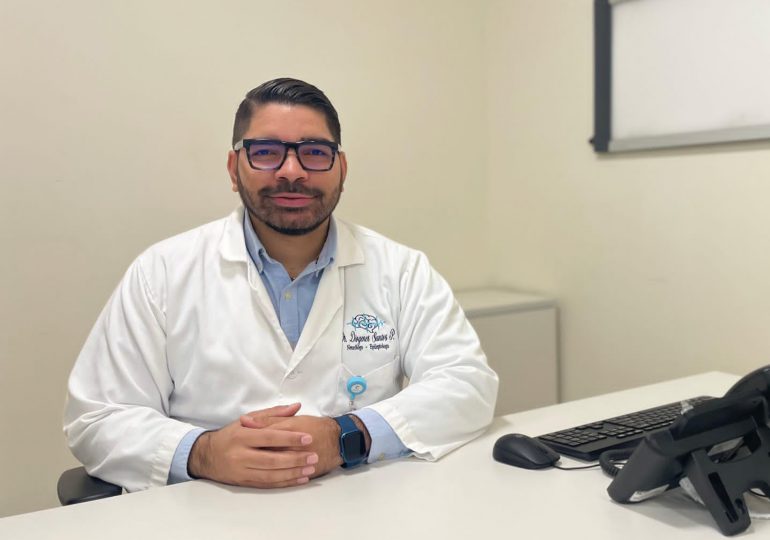 Neurólogo del Hospital Luis Eduardo Aybar identifica síntomas del Alzheimer