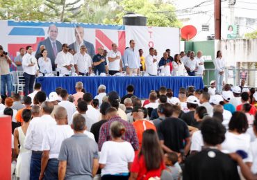 Realizan en Los Alcarrizos concentración en apoyo a reelección de Abinader de cara a primarias del domingo