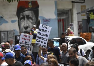 "Nos han puesto como mendigos", maestros de Venezuela protestan ante la vuelta a clases