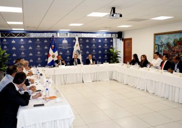 Aprueban permisos de instalación de 12 nuevas empresas de zonas francas
