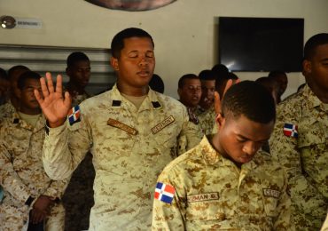 Ministerio de Defensa auspicia misas en la línea fronteriza para fortalecer espíritu religioso de sus soldados