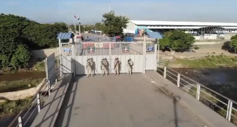 VIDEO | La frontera continúa este martes cerrada y en total vigilancia militar