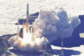 Japón se une a la carrera lunar con el lanzamiento de un cohete