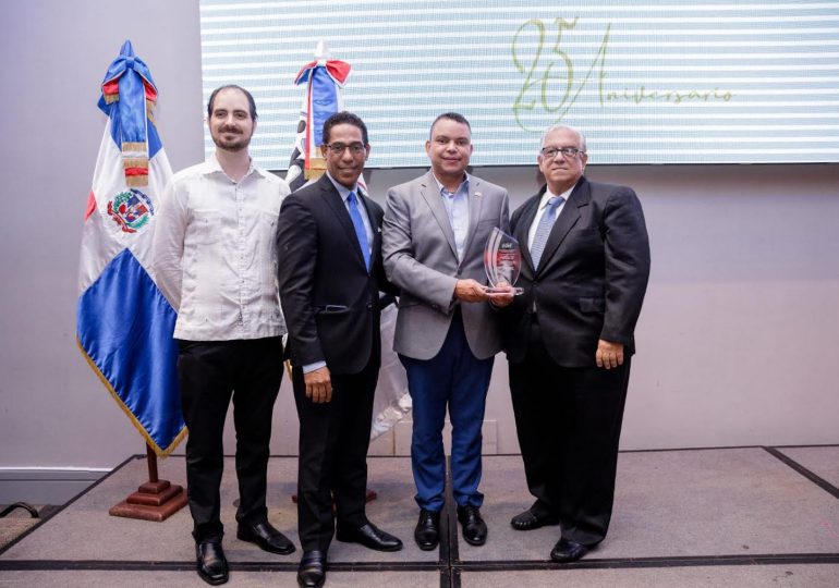 Ney Arias Lora por segundo año es reconocido por el INCORT como principal hospital generador de órganos para trasplantes en RD