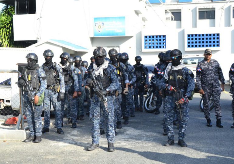 Galeria| Comando Conjunto Unificado, Fuerzas Armadas y Policía nacional despliegan personal y equipo en el sector de Capotillo
