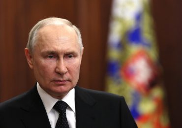 Putin está "abierto" a negociar el acuerdo de granos, nuevo ataque en puerto ucraniano