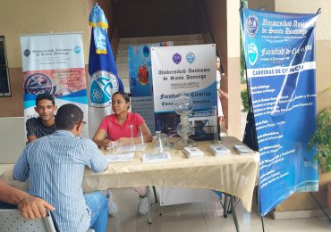 VIDEO | UASD realiza Feria Vocacional para orientar a estudiantes de nuevo ingreso