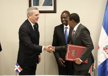 Presidente Abinader define a Kenia como un nuevo amigo de República Dominicana