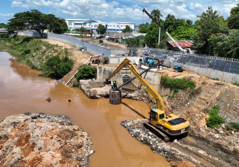 VIDEO | Gobierno busca garantía hídrica para regantes de Dajabón, con intervenciones actuales del INDRHI