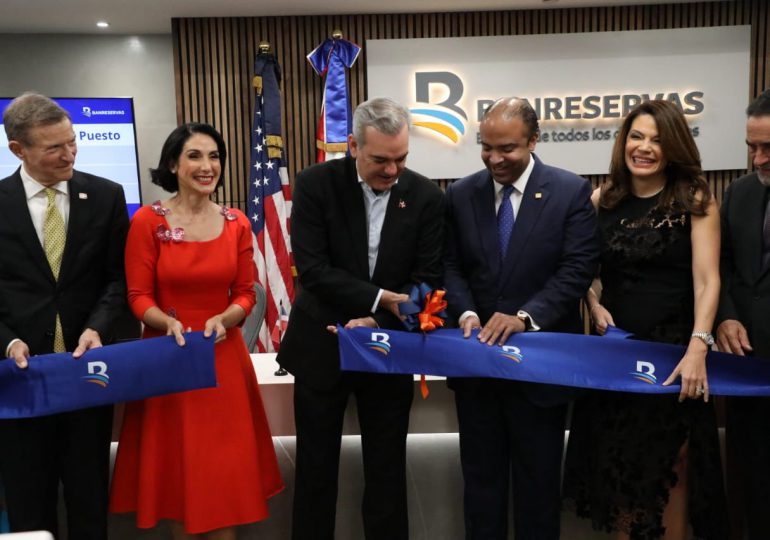 VIDEO | Presidente Abinader inaugura primera sucursal BanReservas en Nueva York