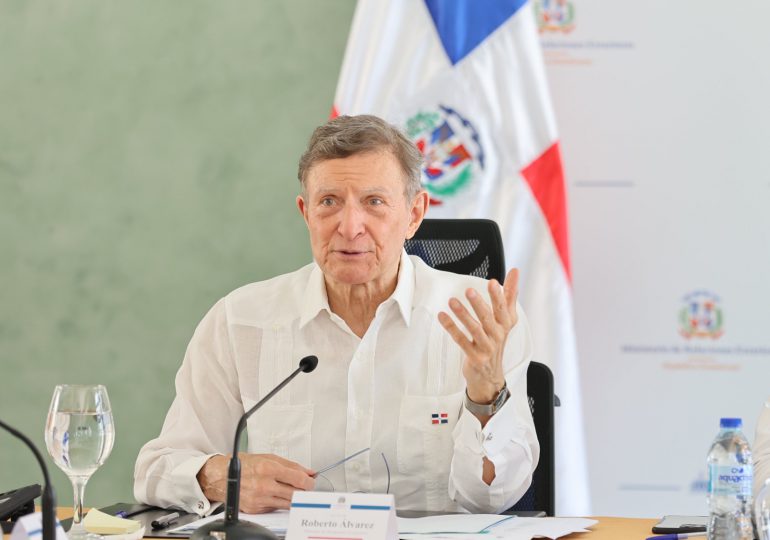 Canciller Roberto Álvarez realizará una visita oficial a Cuba en seguimiento a estrategia de fortalecer vínculos con el Caribe