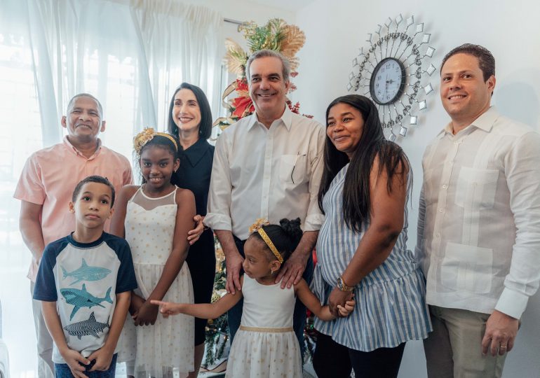 264 familias reciben nuevas viviendas por parte de Abinader y el Ministro Bonilla en Ciudad Modelo