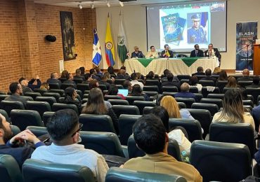 Ysaías Tamarez presenta obra en Colombia sobre el ADN en la Investigación Forense