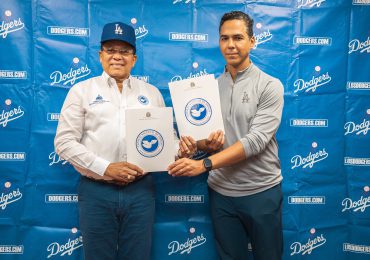 Academia de Los Ángeles Dodgers en RD y CND firman acuerdo de cooperación para fomentar un estilo de vida saludable en jóvenes atletas
