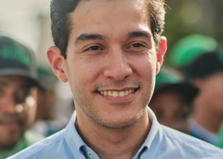 Francisco Guillén candidato de la Fuerza del Pueblo en la circunscripción 1 del Distrito Nacional