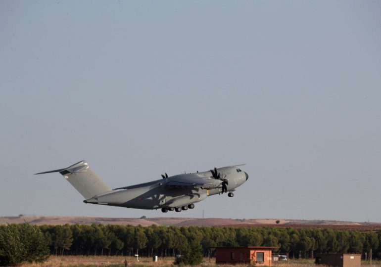 España evacuará a turistas de Israel en avión militar