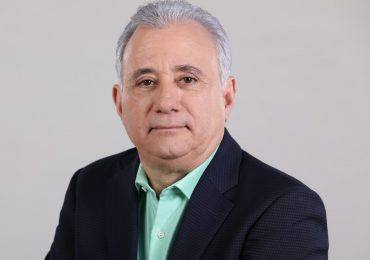 Senador Antonio Taveras defiende su afiliación al PRM tras cuestionamientos de pertenencia