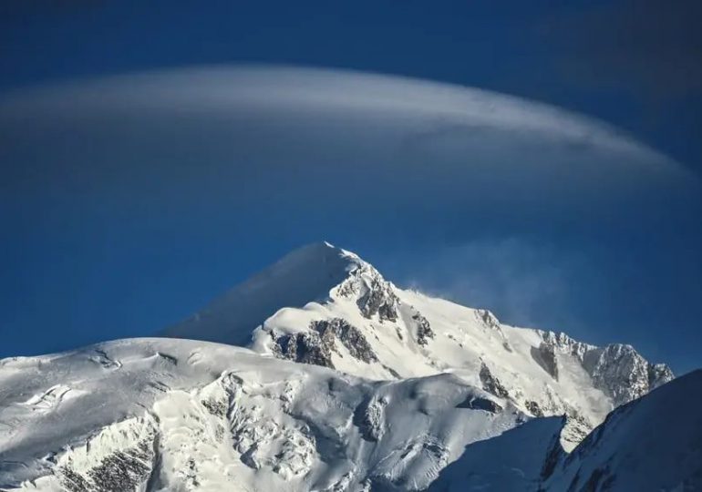 Expertos aseguran que Mont Blanc perdió dos metros desde el 2021
