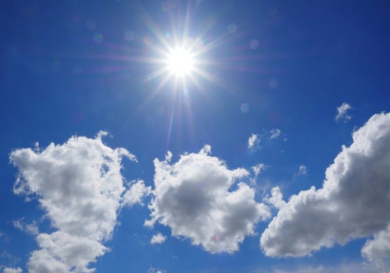 Prevén este lunes un cielo totalmente soleado; se producirán pocas lluvias