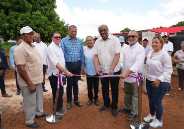 MEM inaugura proyectos de paneles solares para la electrificación rural en beneficio de 1000 comunitarios en Higüey 